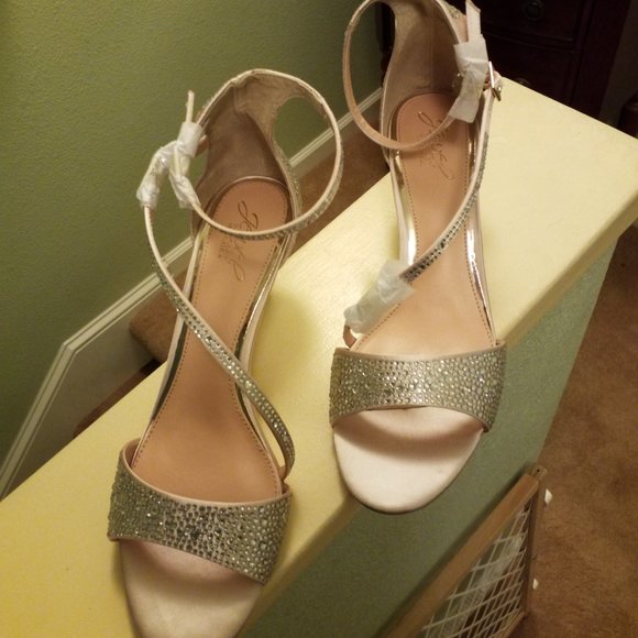 Jewel Badgley Mischka Shoes - Jewel Badgley Mischka Rhinestone Heeled Sandal Formal 8.5 NIB Tangerine